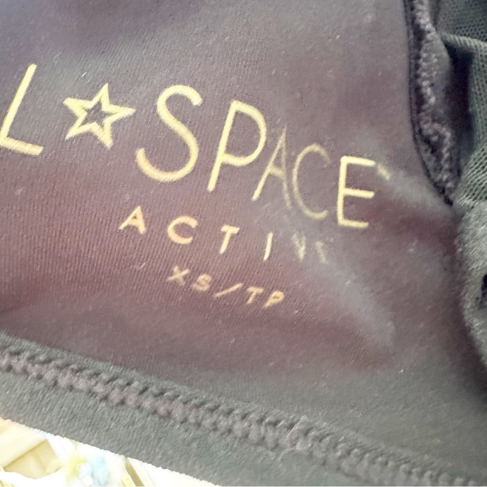 L*SPACE Active Women's Inhale Racerback Sports Bra - Picture 7 of 9